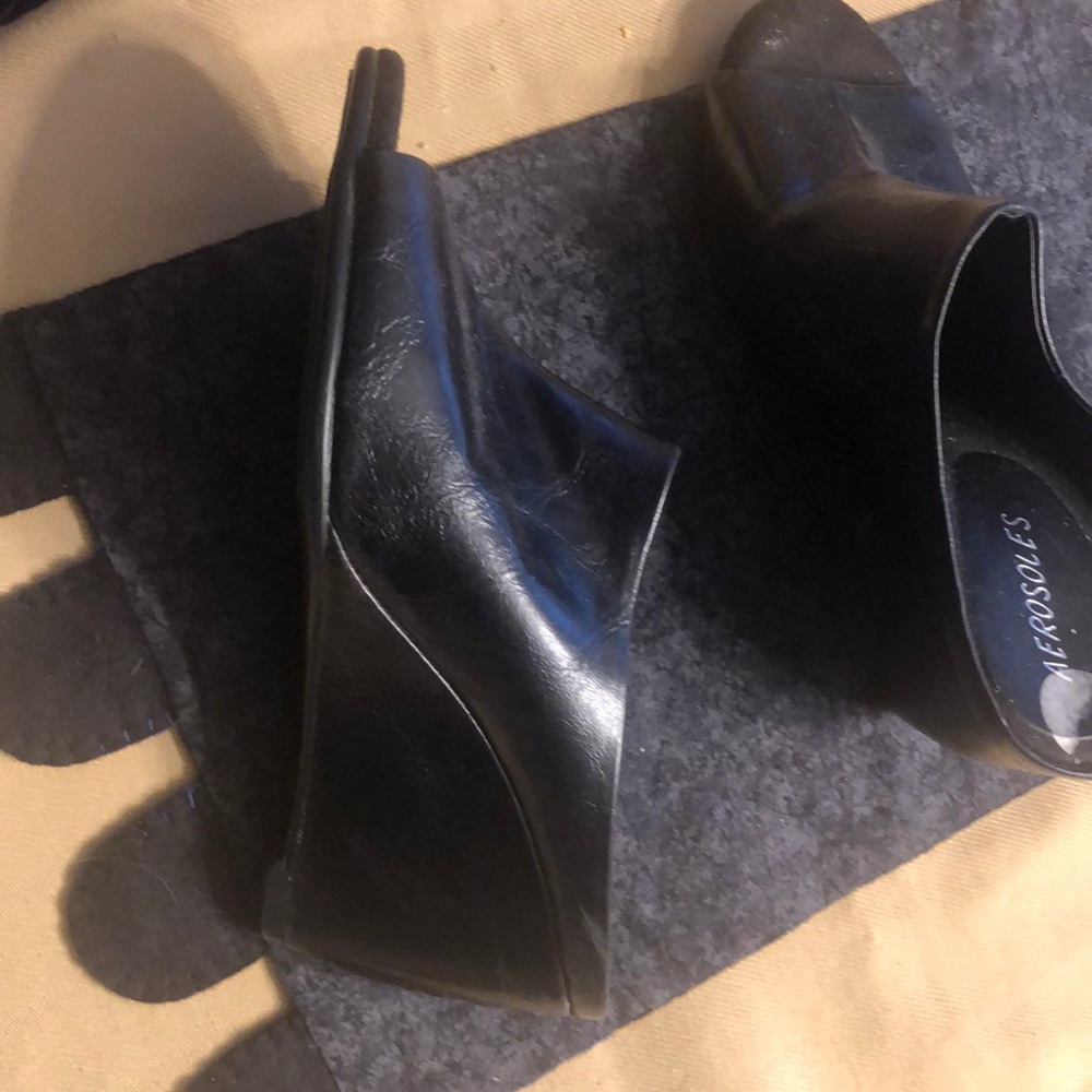 Mules - Picture 2 of 4